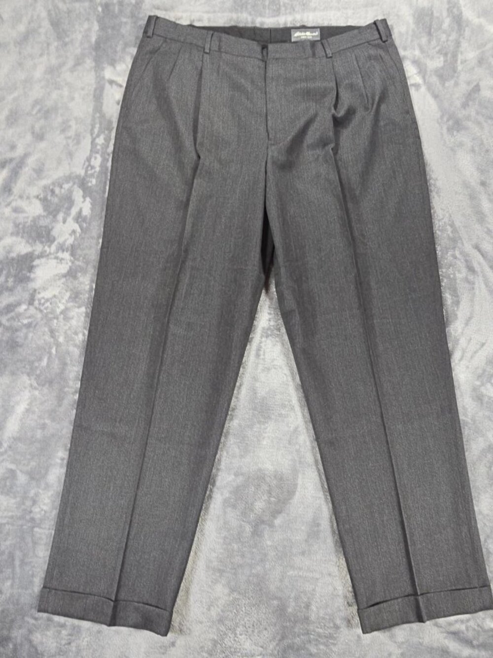 Eddie Bauer Dress Pants Men 40x32 Gray Wool Pleated Cuffed Business Suit Trouser